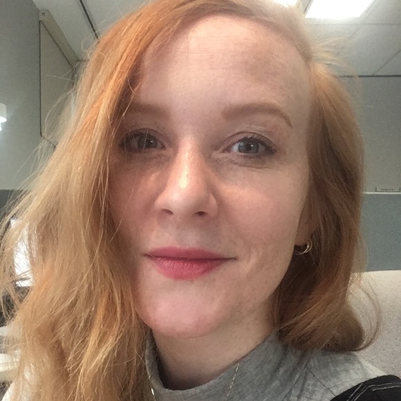 Meet your Posher, Kat - Picture 1 of 1